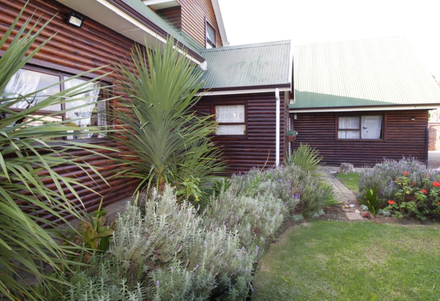 3 Bedroom Property for Sale in Noorsekloof Eastern Cape